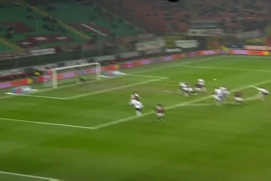 中场大师皮尔洛，简直就是艺术大师，脚法世界级⚽️